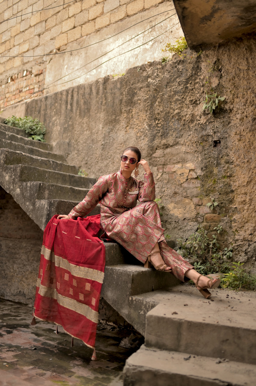 Red Gold Sherwani Style 3-Piece Suit
