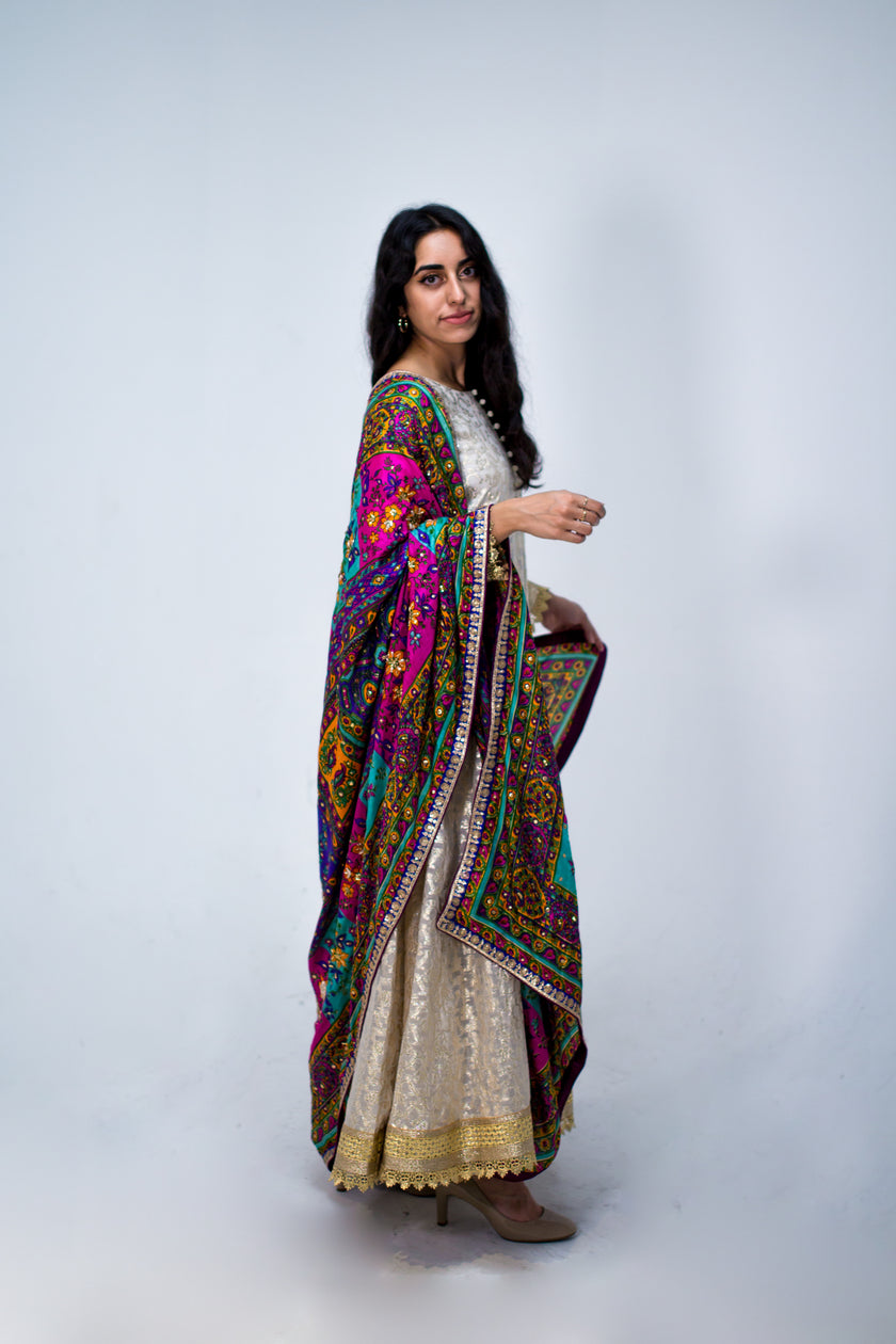 Silk Statement Dupatta Shalwar Kameez