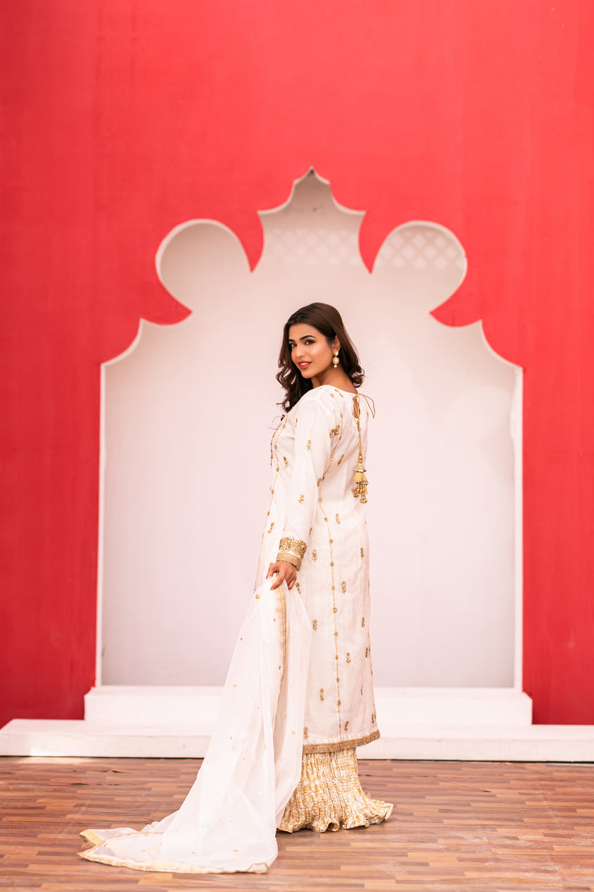 White and Gold Shalwar Kameez