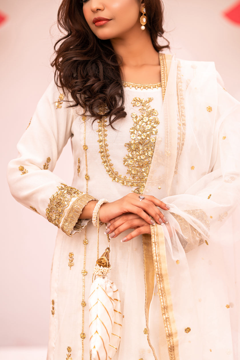 White and Gold Shalwar Kameez