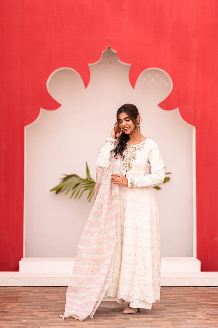 White Long Kalidar Shalwar Kameez